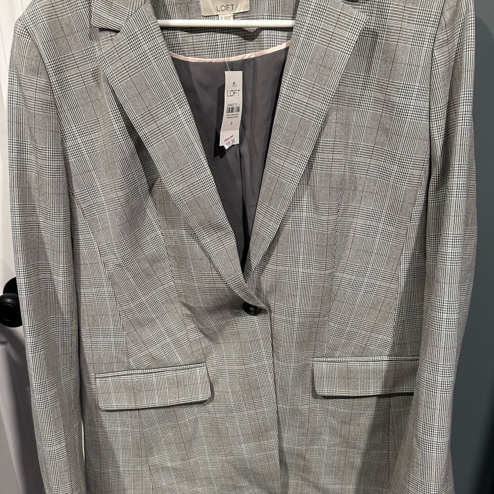 NWT Blazer, red accents.